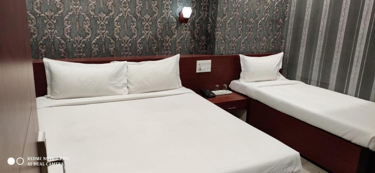Hotel Park Victoria Kolkata Luaran gambar
