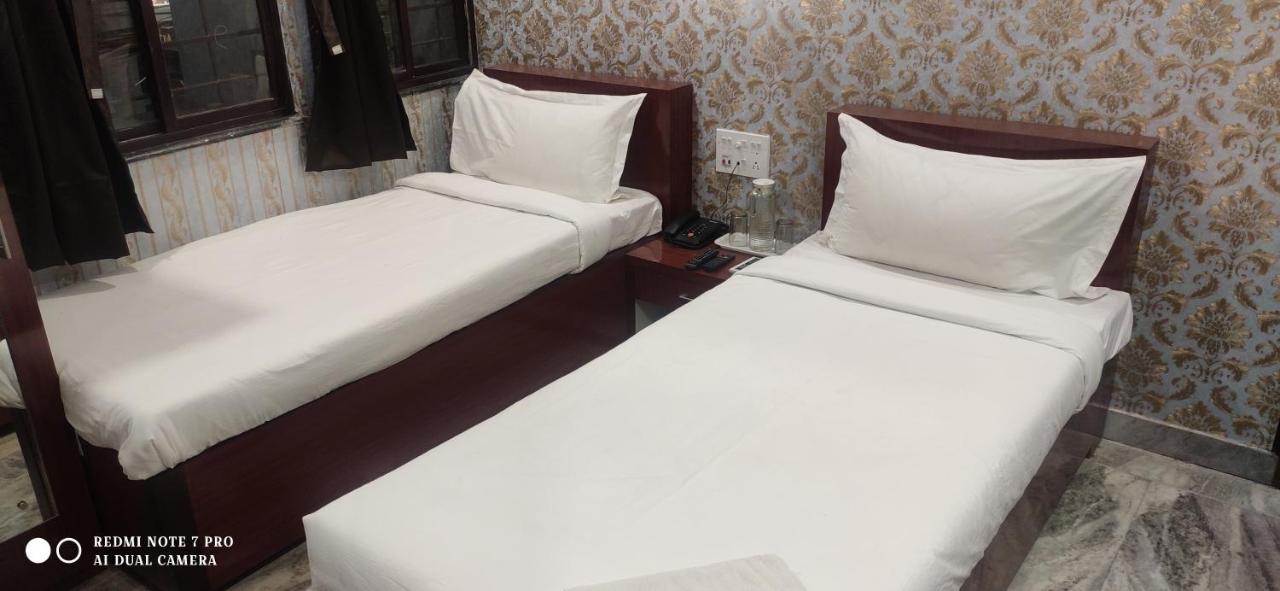 Hotel Park Victoria Kolkata Luaran gambar